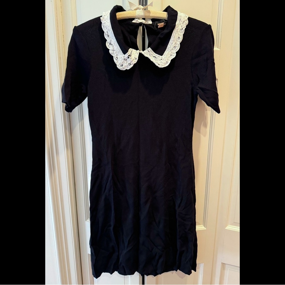 Alexia Admor Kacey Mini Babydoll Dress with collar